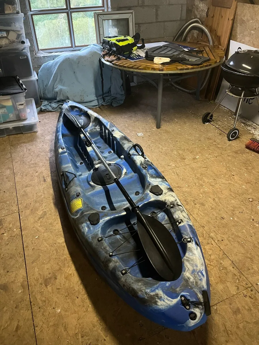 Kayak - Image 2