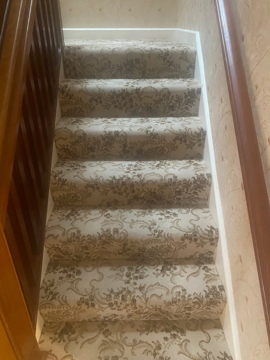 Carpet - Image 1