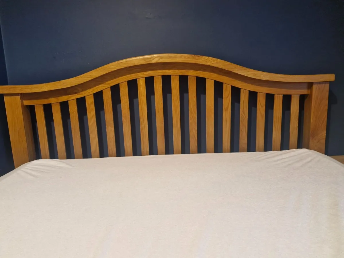 King-size Solid Oak bedframe - Image 3