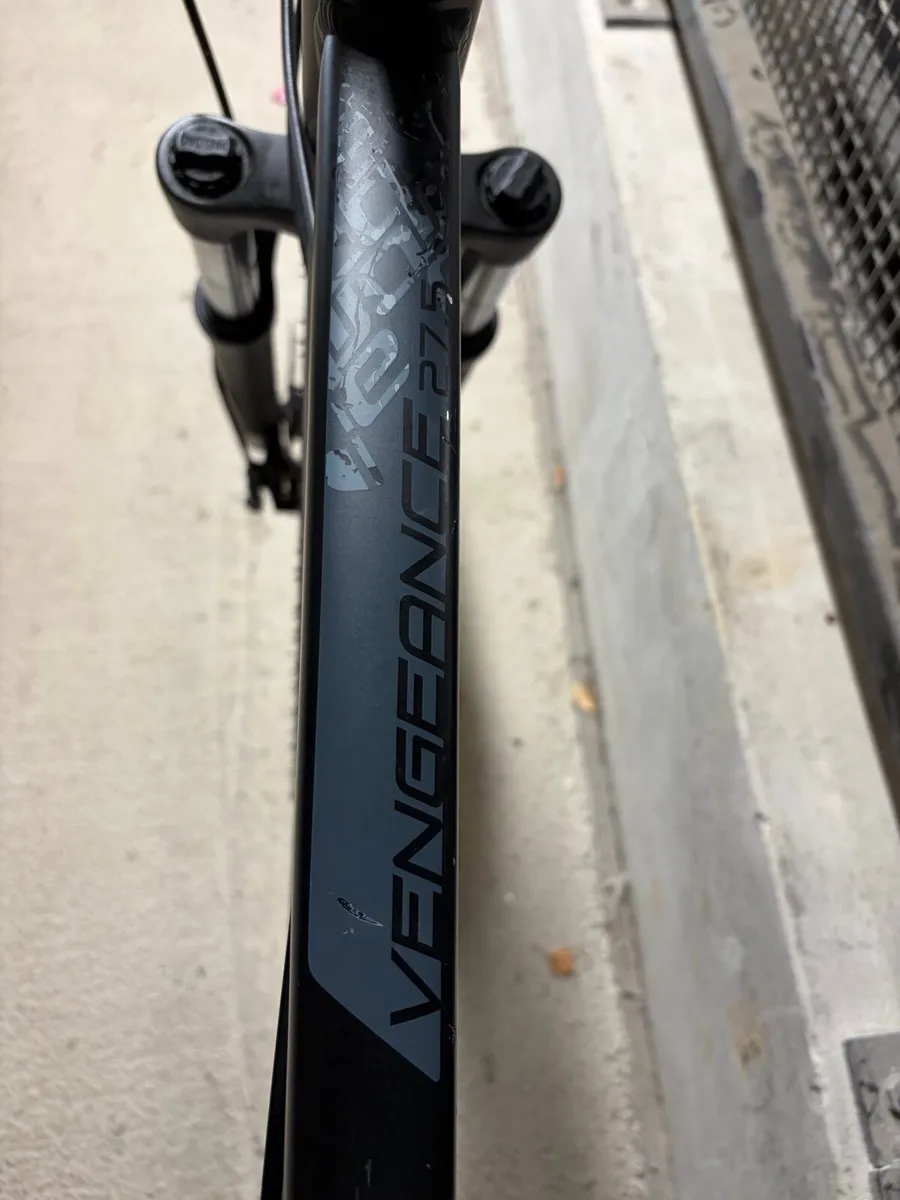 Carrera Vengeance 27.5 - excellent condition - Image 3