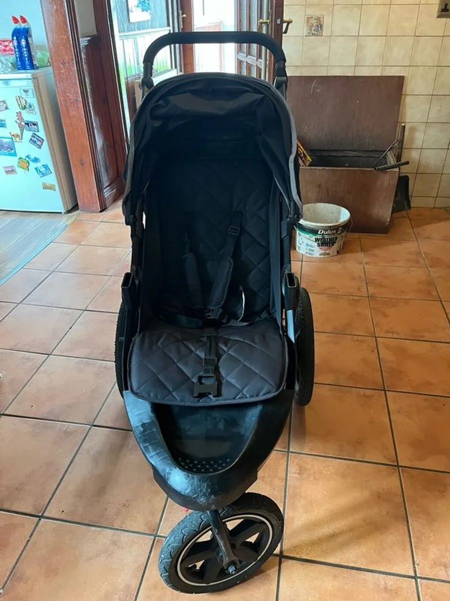 Ickle bubba Venus Prime Jogger I-size travel system and ISOFIX base - Image 3