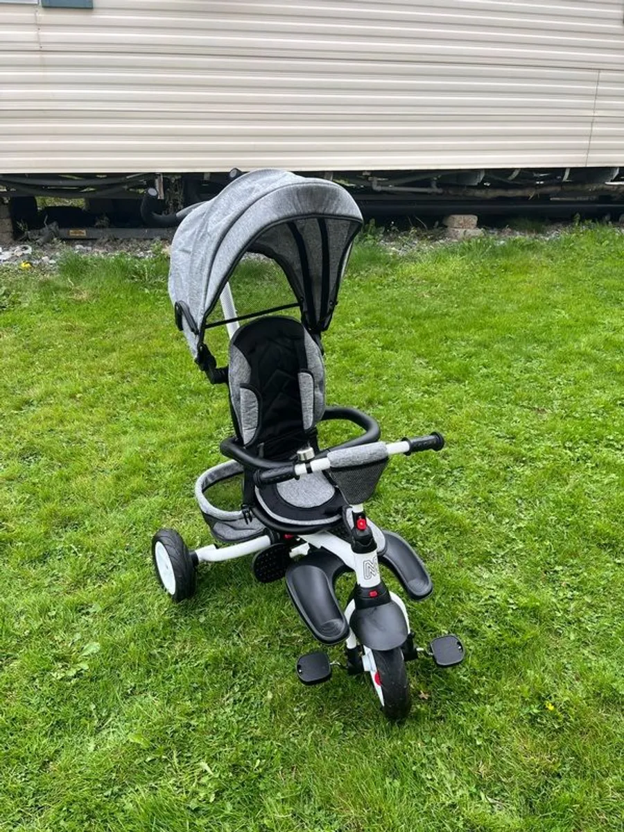 6in1 Stanley Milly Mally trike - Image 1