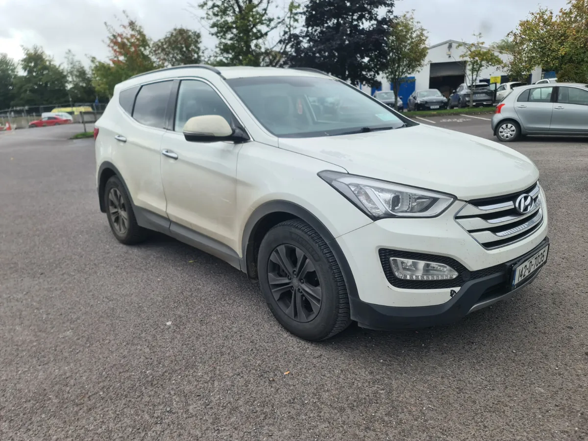 Hyundai Santa Fe 2.2 crdi 4wd executive auto 2014 - Image 3