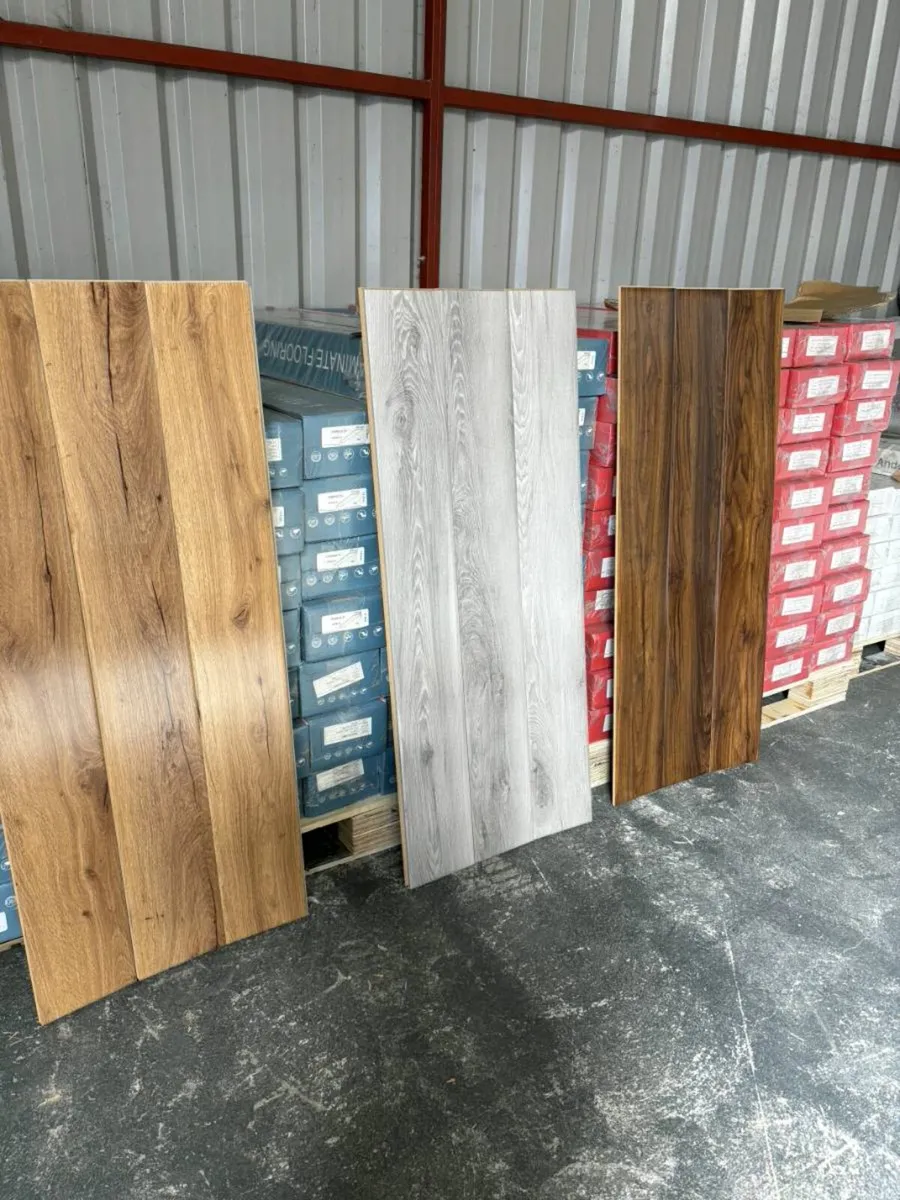 Sale on 12mm high gloss laminate flooring