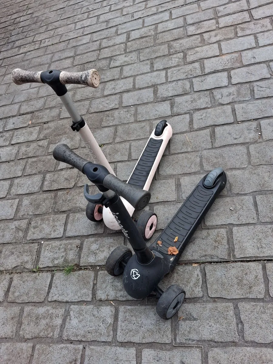 Kids scooter - Image 1