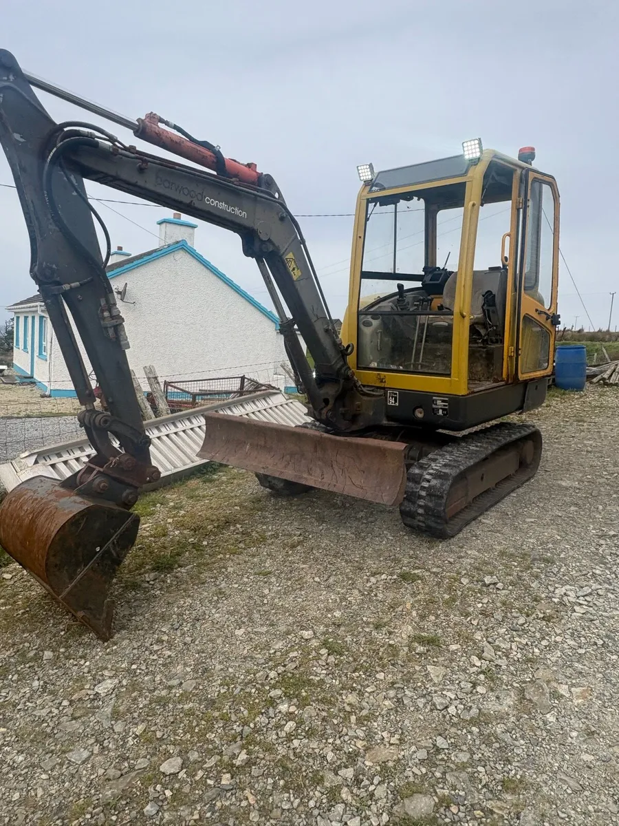 2008 Volvo ec25 for sale - Image 2