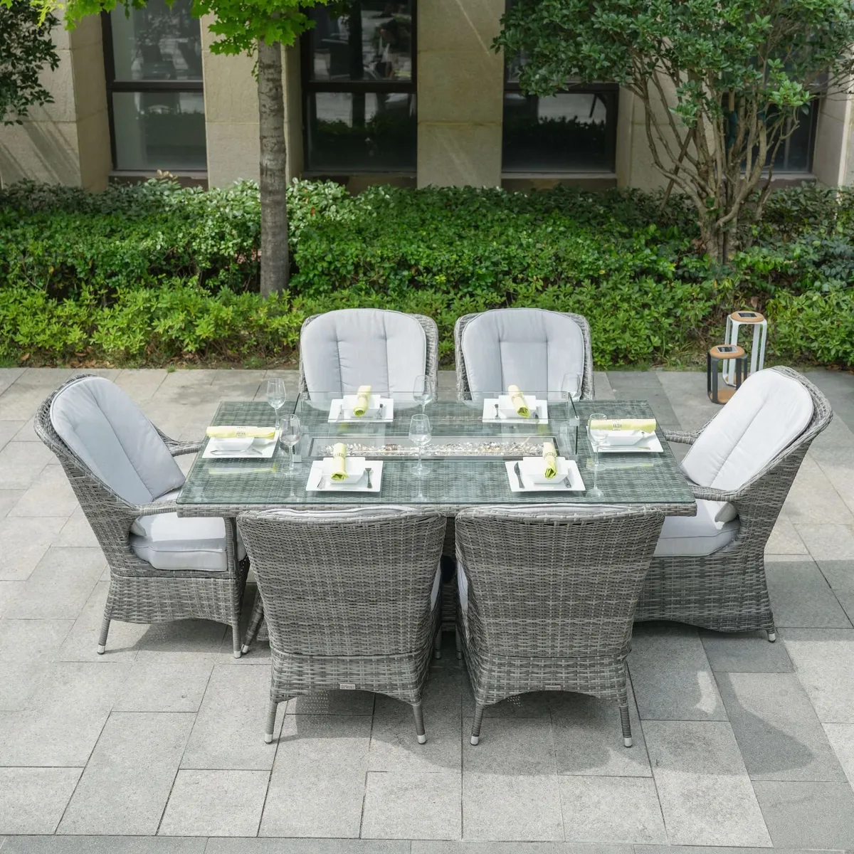 Outdoor Garden Furniture - Image 1