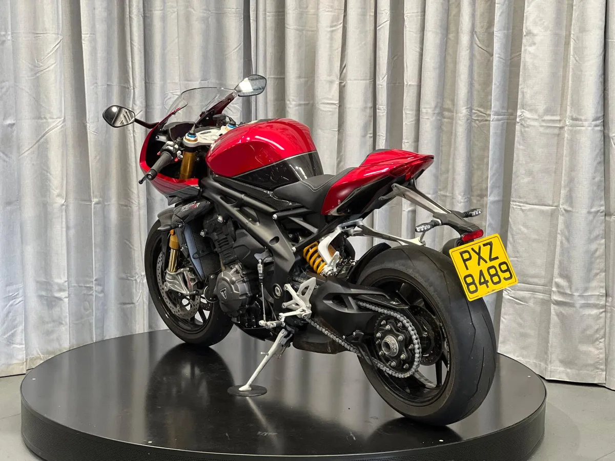 EX Demo 2022 Triumph Speed Triple 1200 RR - Image 3