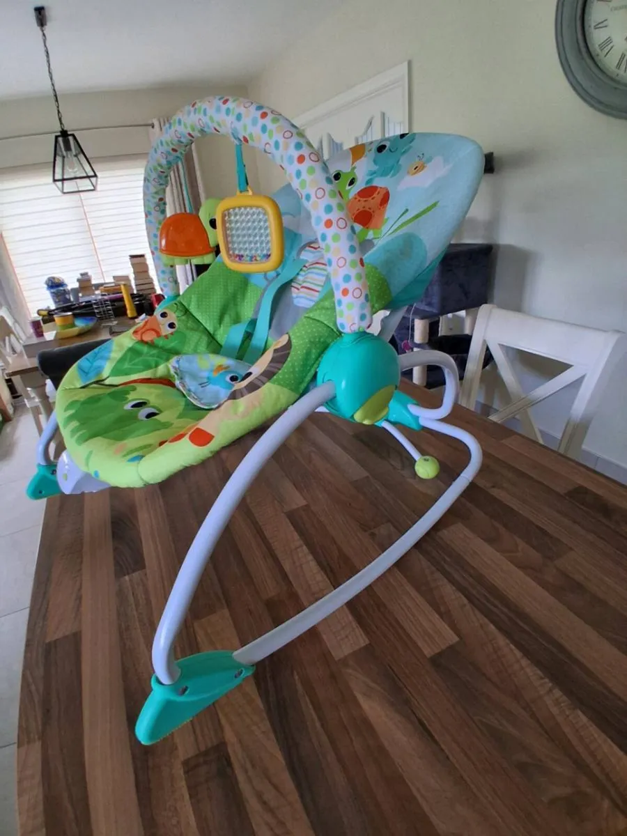 Baby rocker chair - Image 3