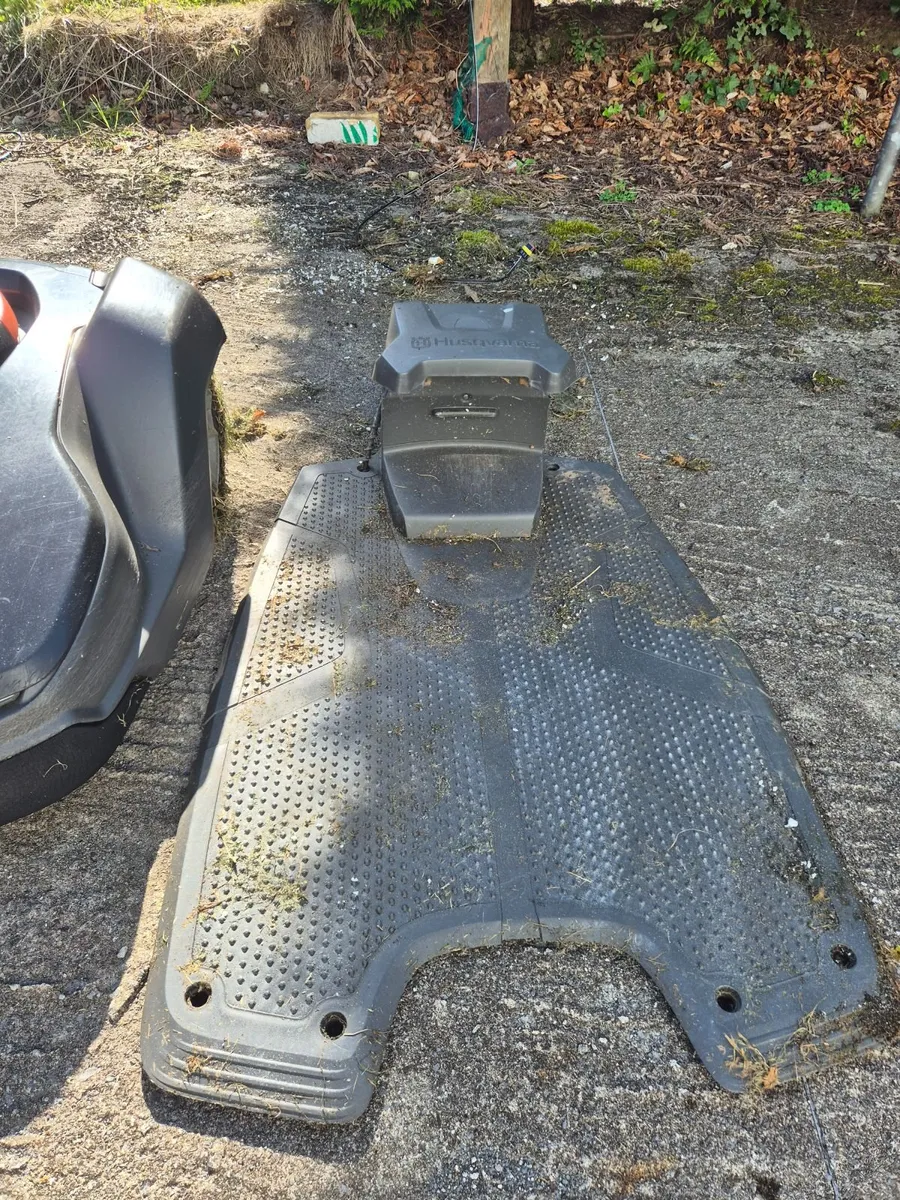 Husqvarna 430x Automower - Image 3