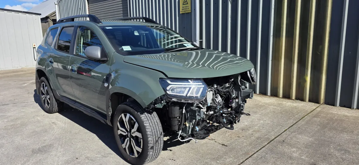231 DACIA DUSTER DIESEL - Image 1