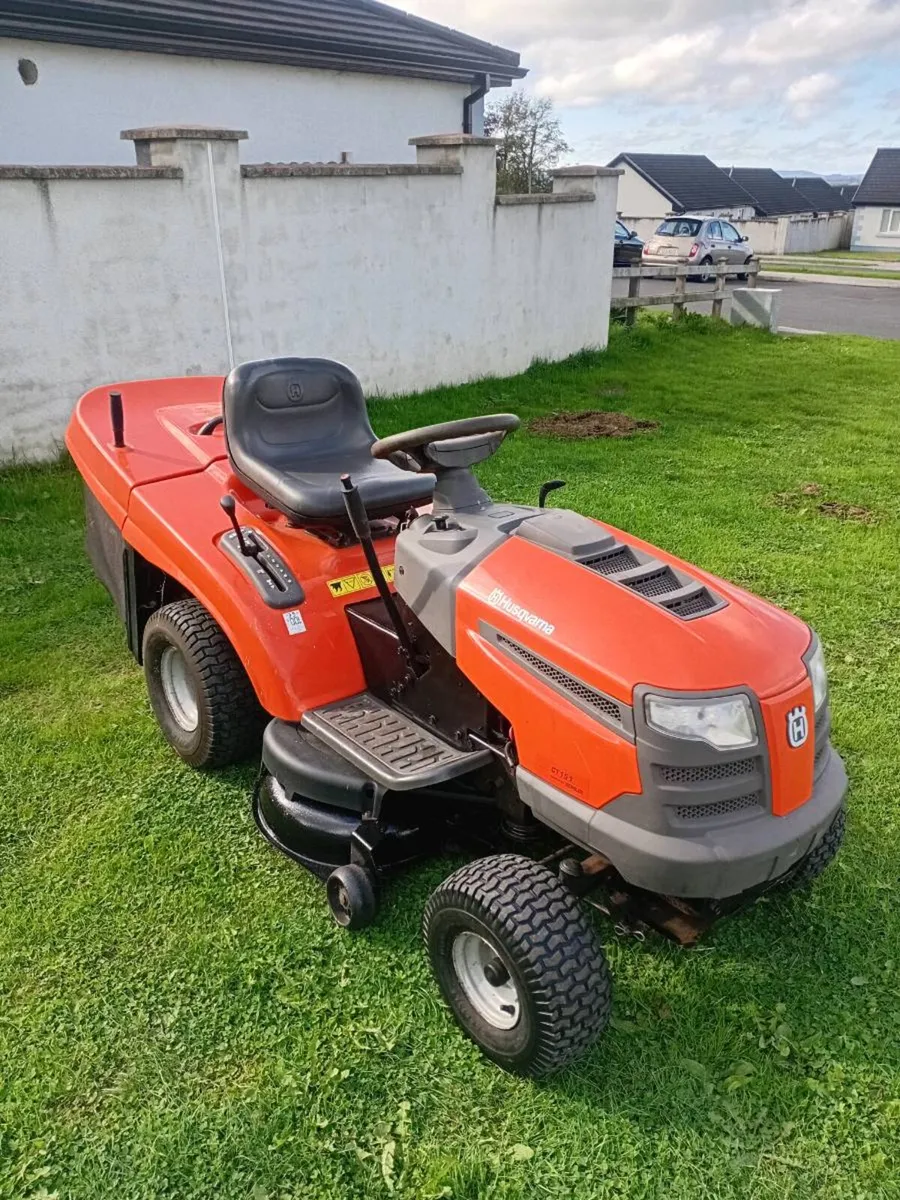 Ride on lawnmower...trade ins welcome - Image 1