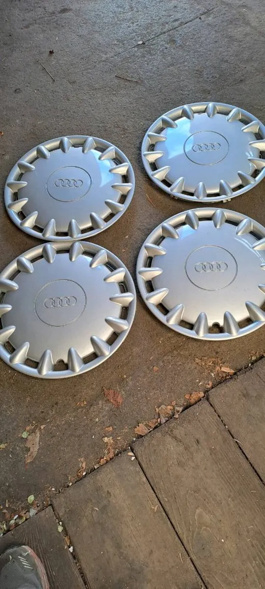 Audi wheel trims. - Image 1