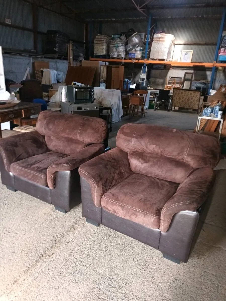 Pair of Armchairs - Image 1
