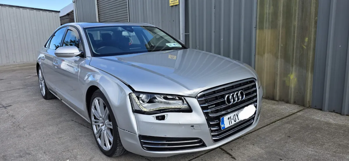 11 AUDI A8 DIESEL - Image 2