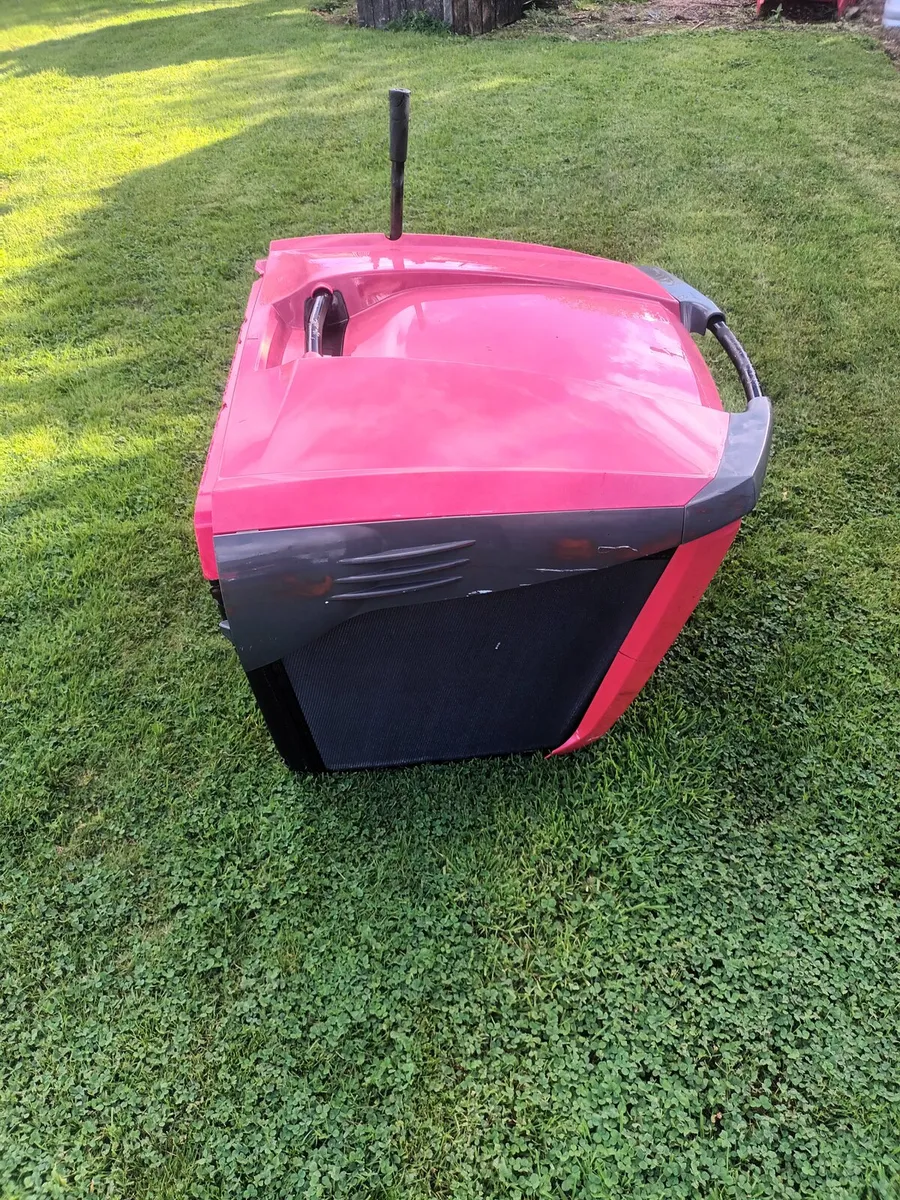 Castlegarden Grassbox - Image 3