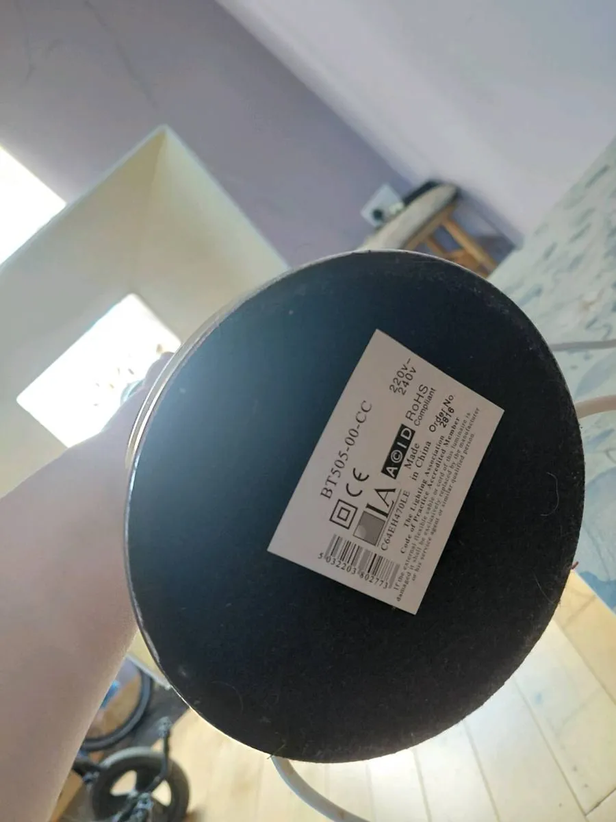 Table Lamp - Image 3