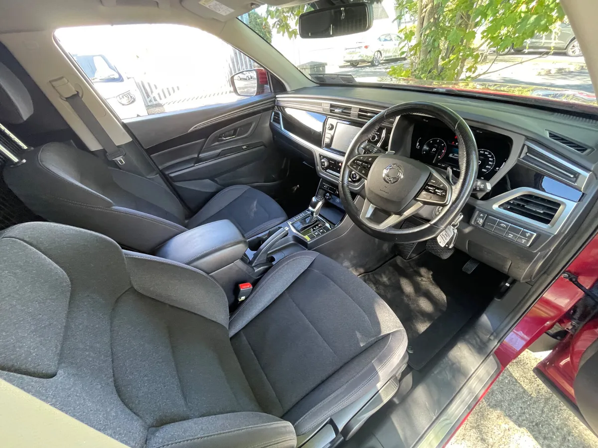 PRICE EX VAT - COMMERCIAL VAN - AUTO - - Image 4