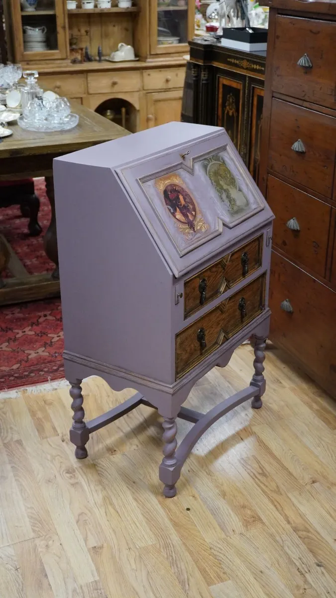 Early 20th Century Oak Bureau - Image 3