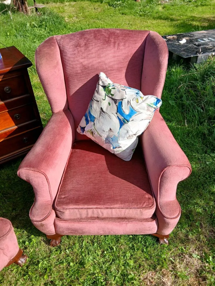 2 Beautiful Fireside Chairs - Image 2