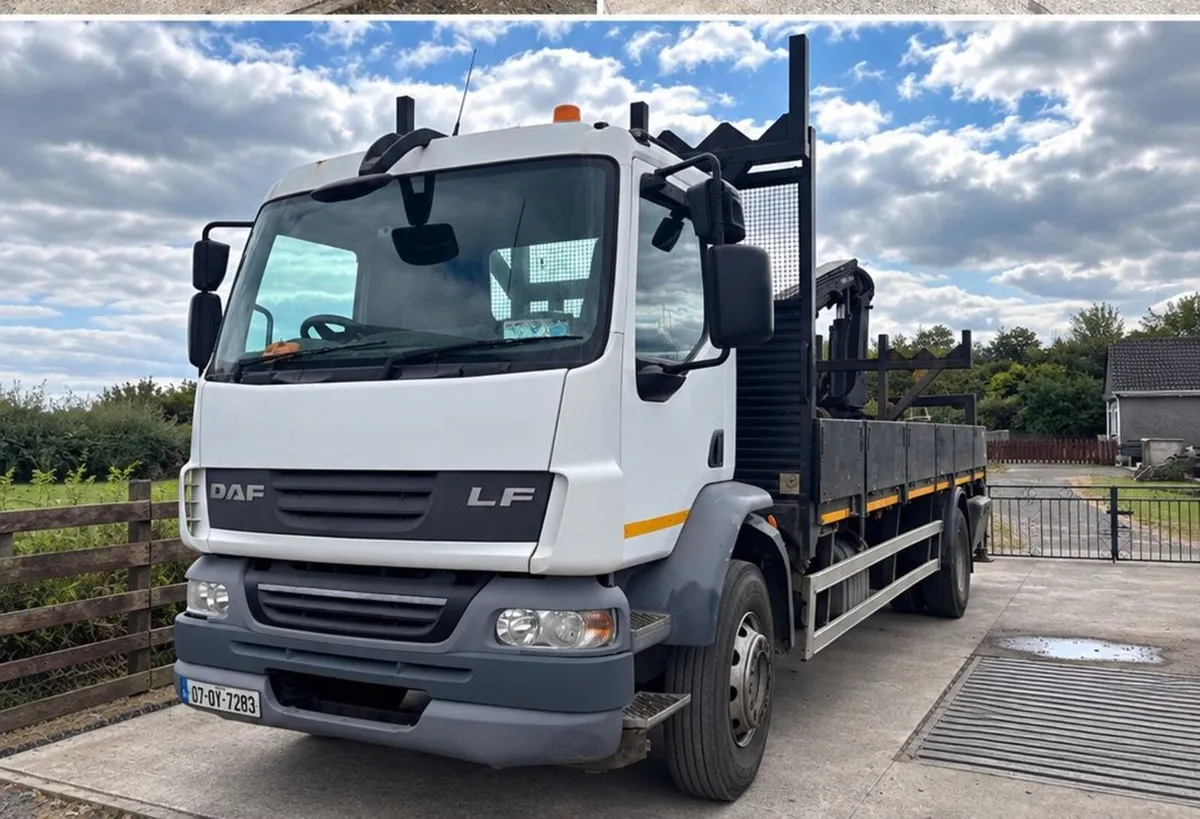DAF LF55 220 Atlas Crane - Image 1