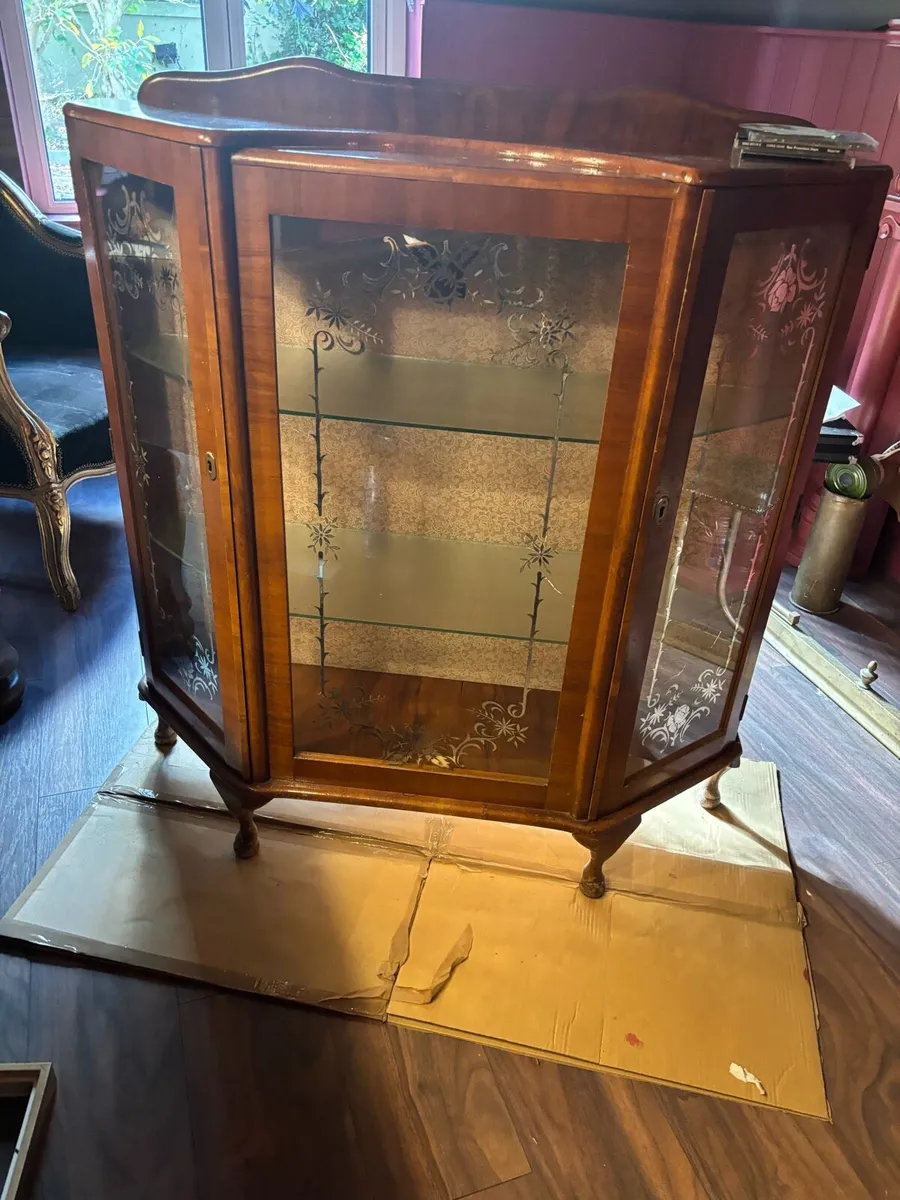 Glass /china cabinet - Image 3