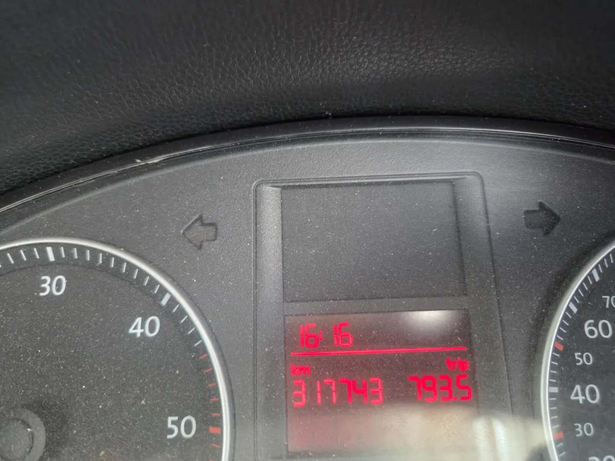 Volkswagen Golf 2008 - Image 3