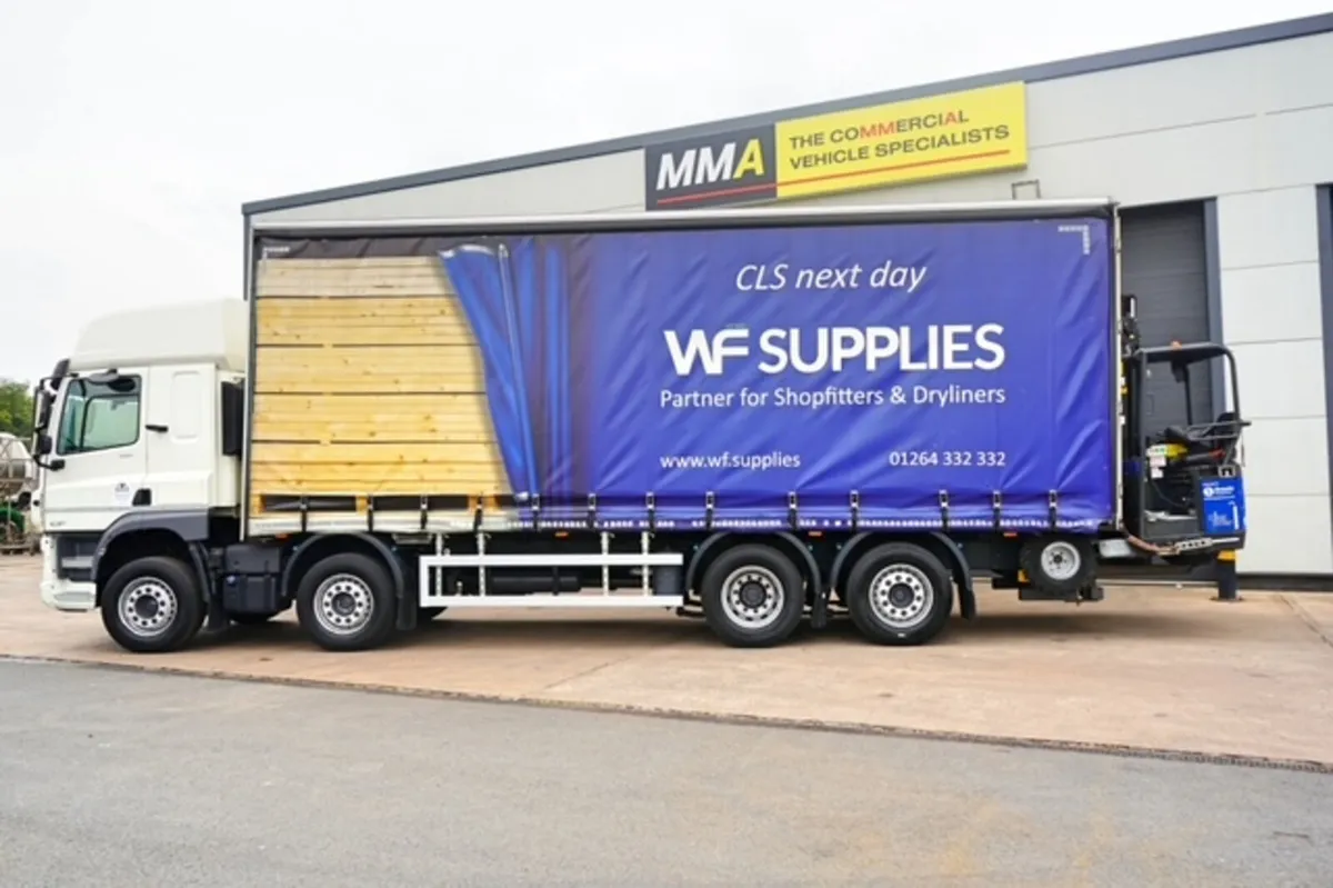 2024 DAF CF450 8X2 CURTAINSIDER AND TERBERG MOUNTY - Image 4