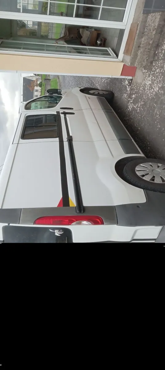 Camper van/Van - Image 3