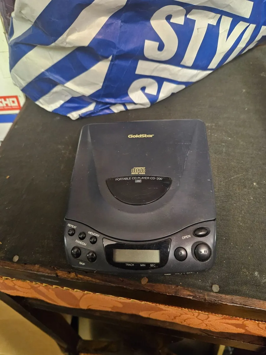 Goldstar Disc Man CD Player - Image 1
