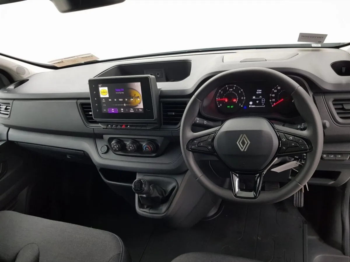 Renault Trafic TRAFIC LL30 BLUE DCI 130 START - Image 4