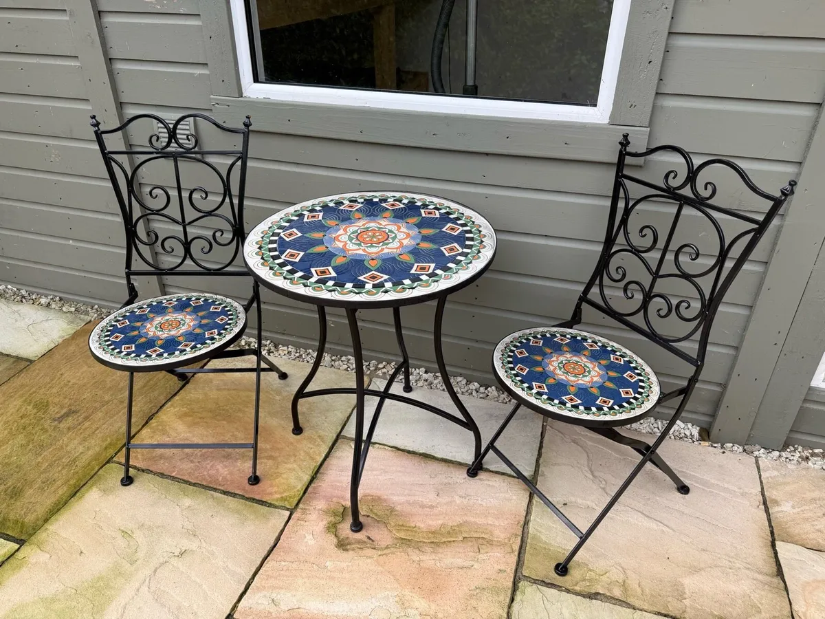 Bistro table and chairs - Image 2