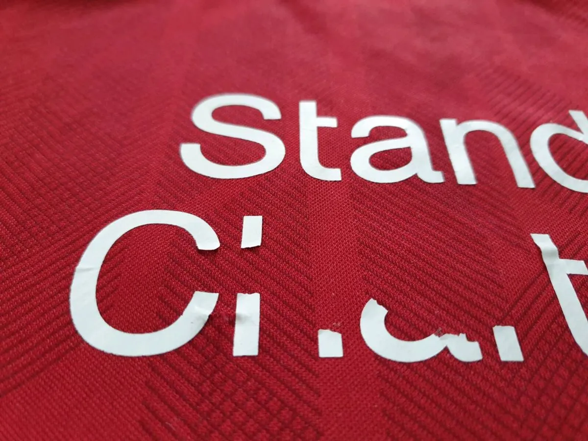 Liverpool Football Club Home Jersey 2018 to 2019 M - Image 4