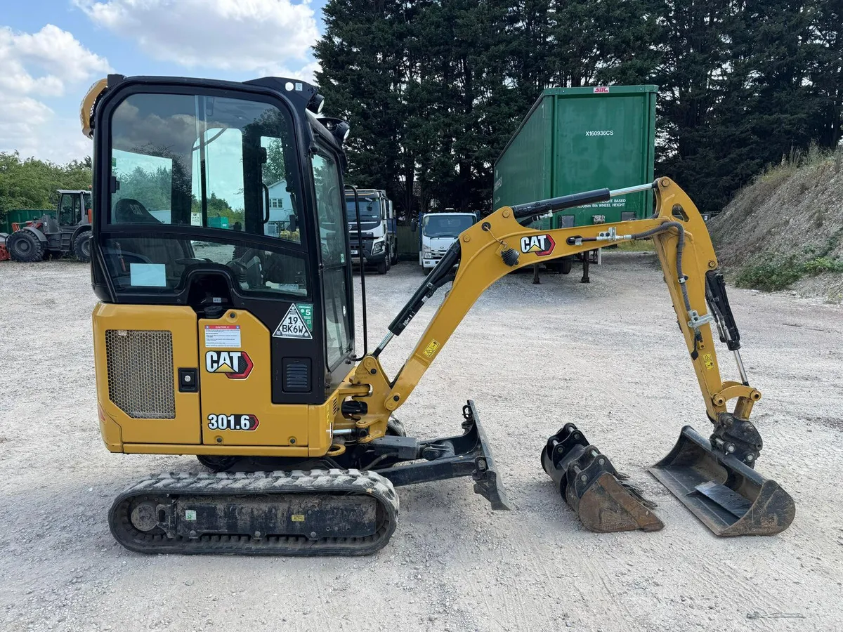Caterpillar 301.6 2024 (375 hrs) - Image 1