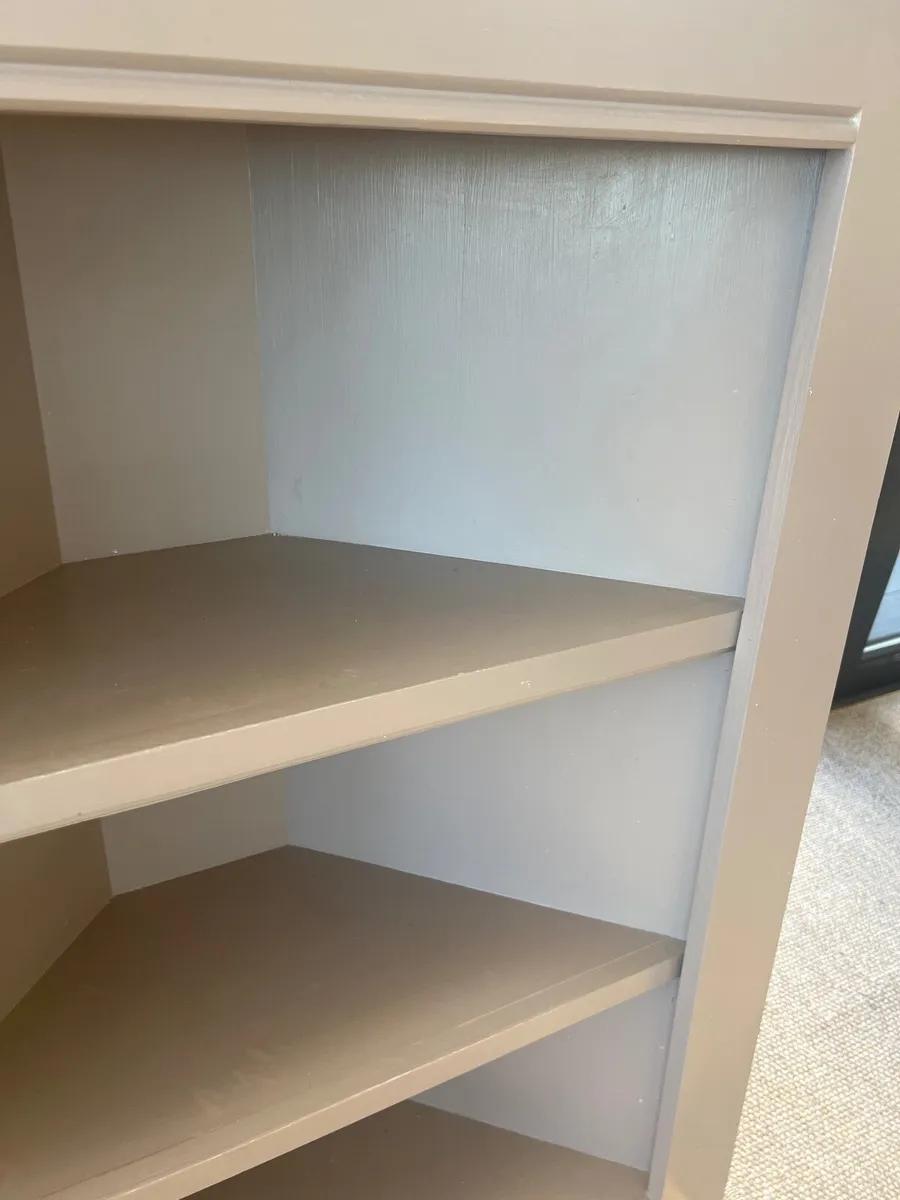 Wooden shelf - Image 2