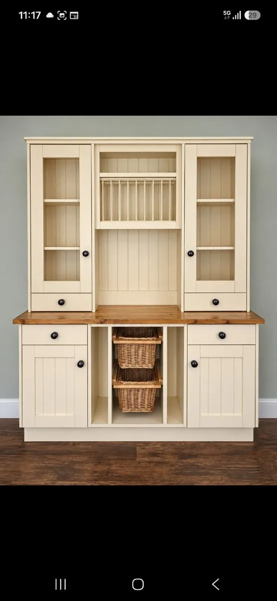 Kitchen dresser