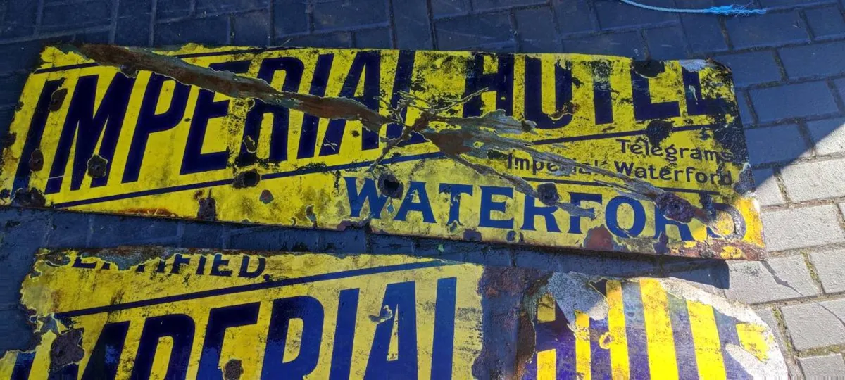 Signs - Image 2