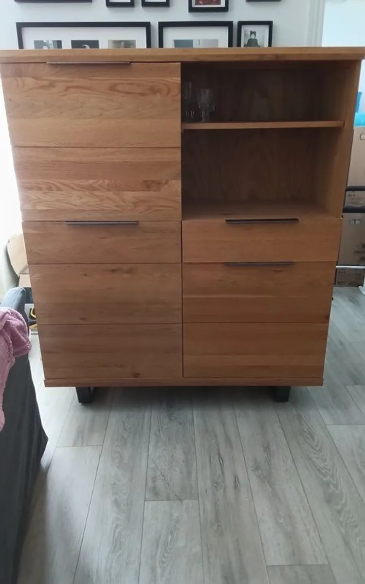 cabinet - Image 1