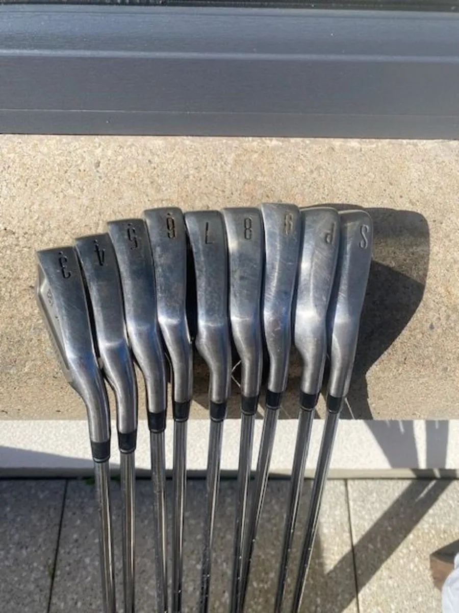 Titleist DCI irons - Image 1
