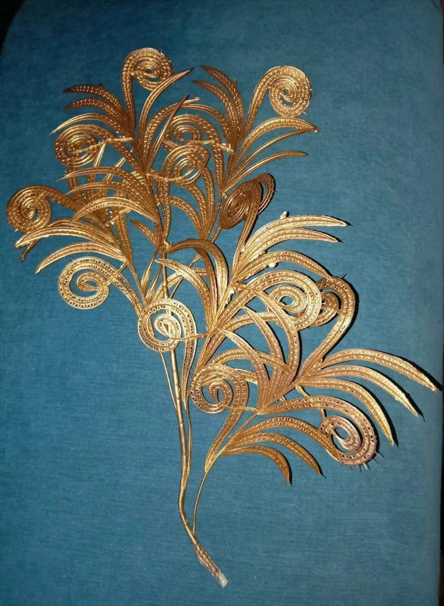 Faux Foliage - Image 1