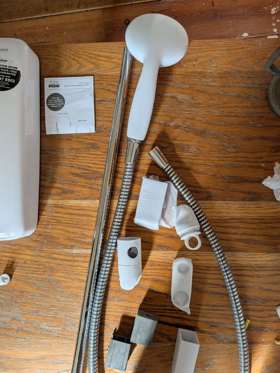 Mira Electric Shower Unit - Image 3