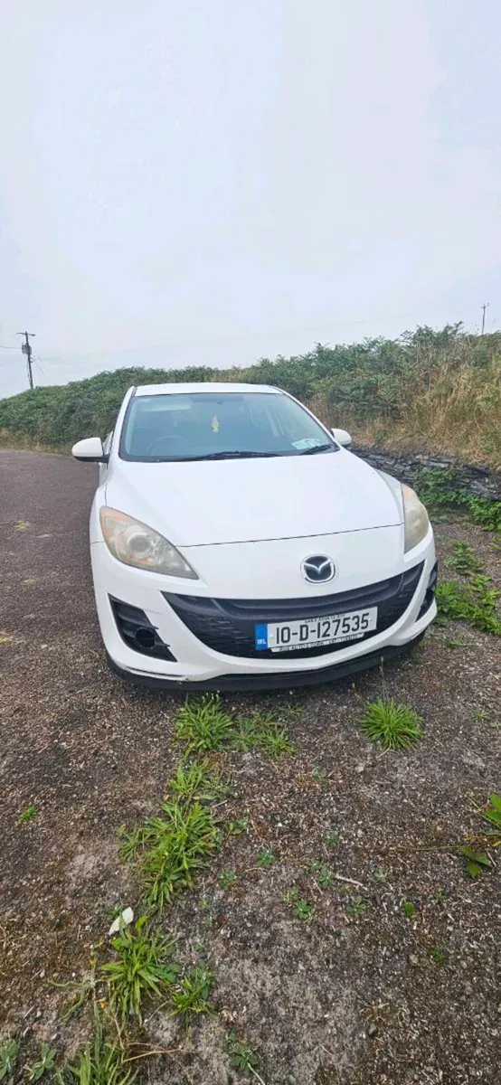 Mazda 3 - Image 1