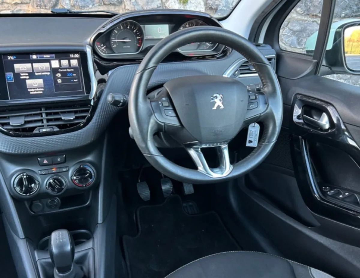 Peugeot 208 (2016) Non-Runner - Image 2
