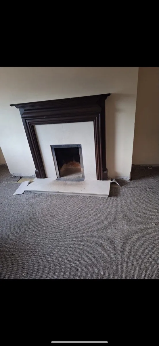 Wooden fireplace - Image 1