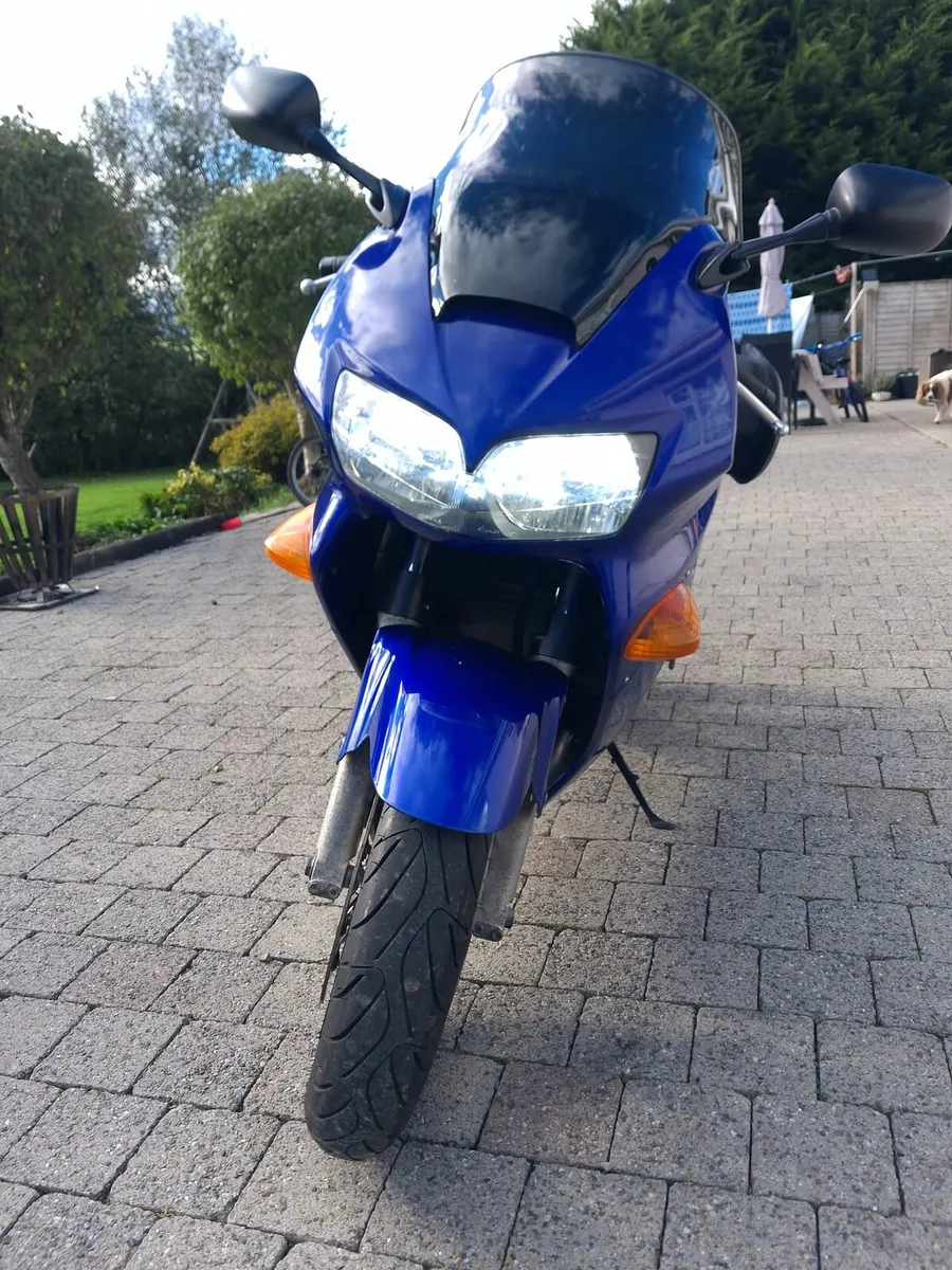 Vfr800 5th gen - Image 1