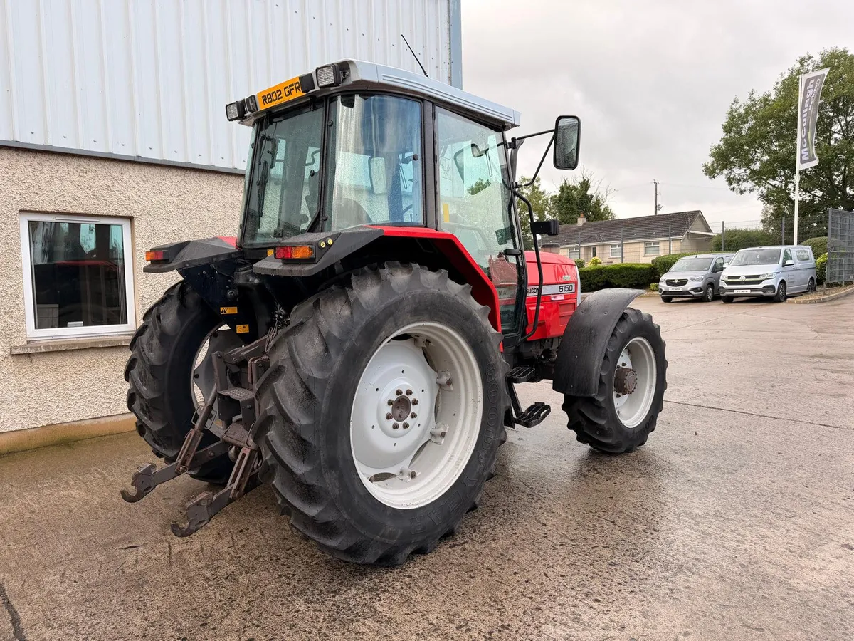 1998 Massey Ferguson 6150 Dynashift - Image 3