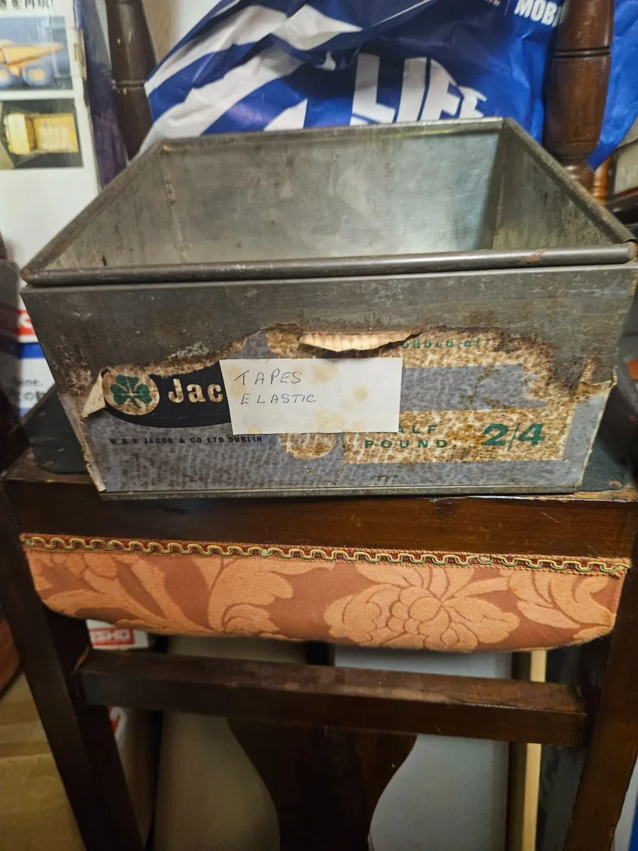 Vintage Jacobs Biscuit Tin - Image 2