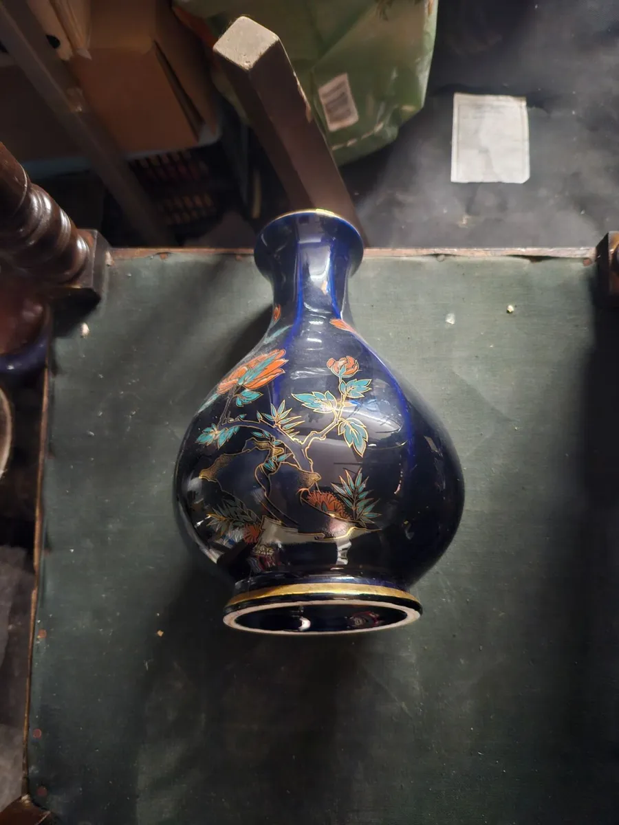 Vintage Arklow Pottery Vase - Image 1
