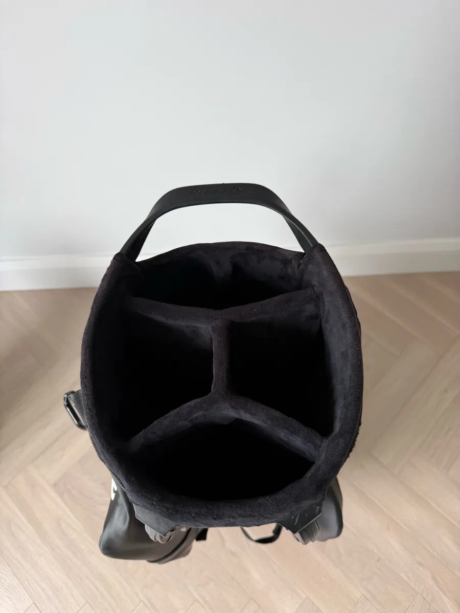 Taylormade Qi35 Tour Stand Bag - Image 2