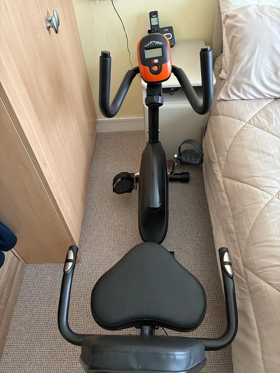 Exercise bike - Image 1